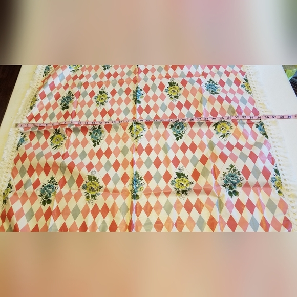Set of 2 Vintage Card Table Covers Floral Diamond - Picture 6 of 6